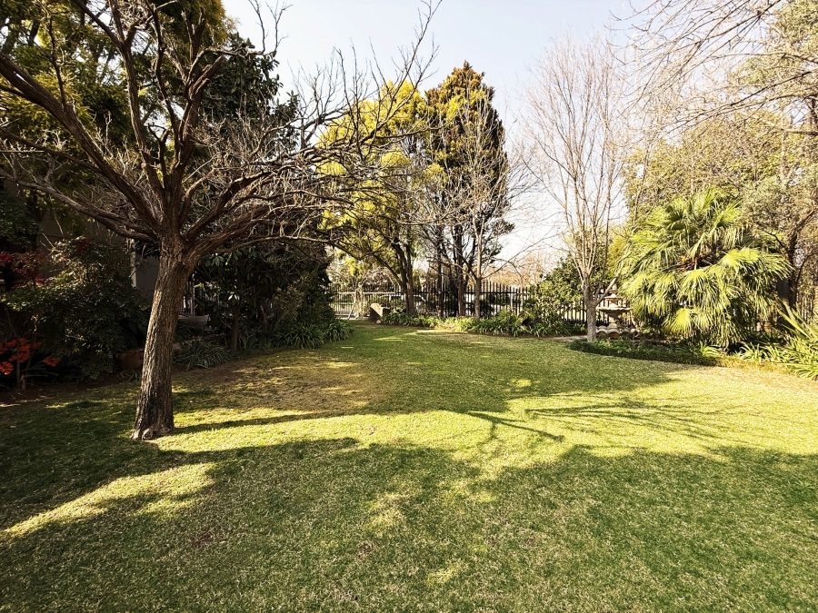 3 Bedroom Property for Sale in Van Der Hoff Park North West
